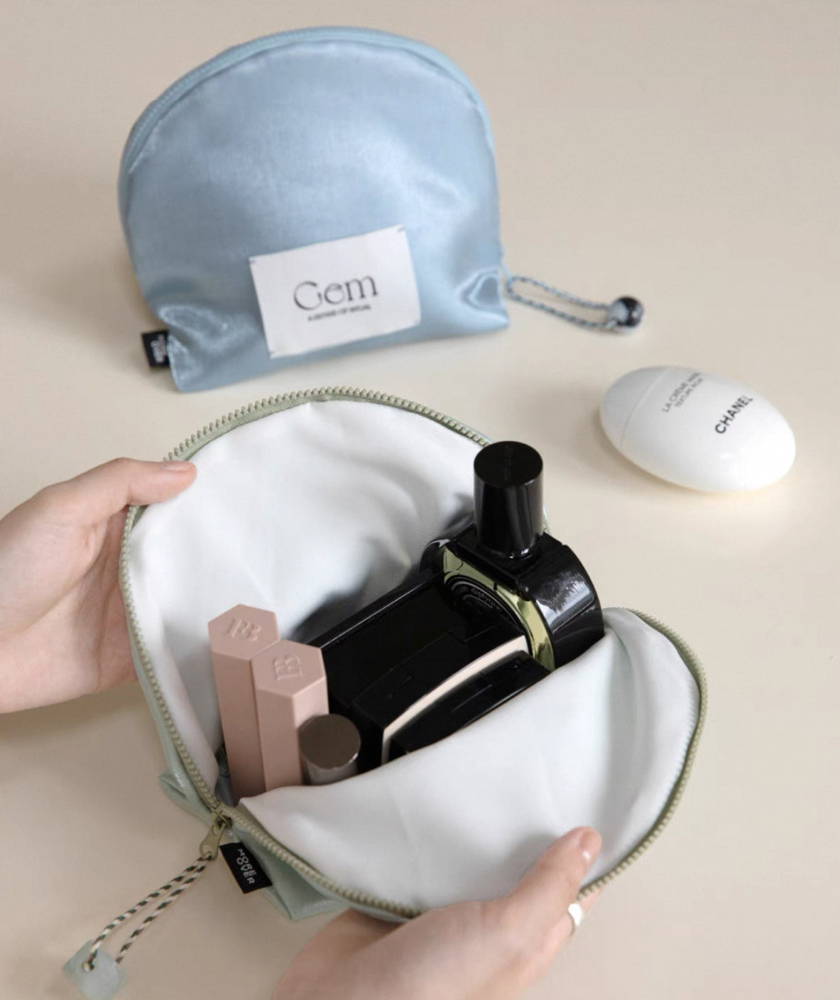 Gem Cosmetic Bag Organizer
