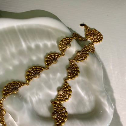 Spiritual Power Vintage Gold Necklaces