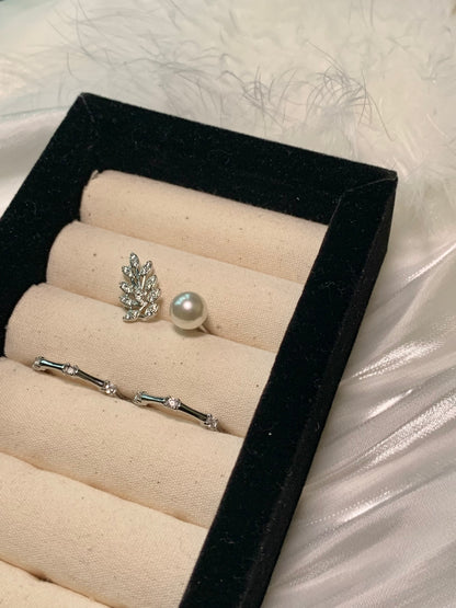Harmony Power Peacock Feather Pearl Ring