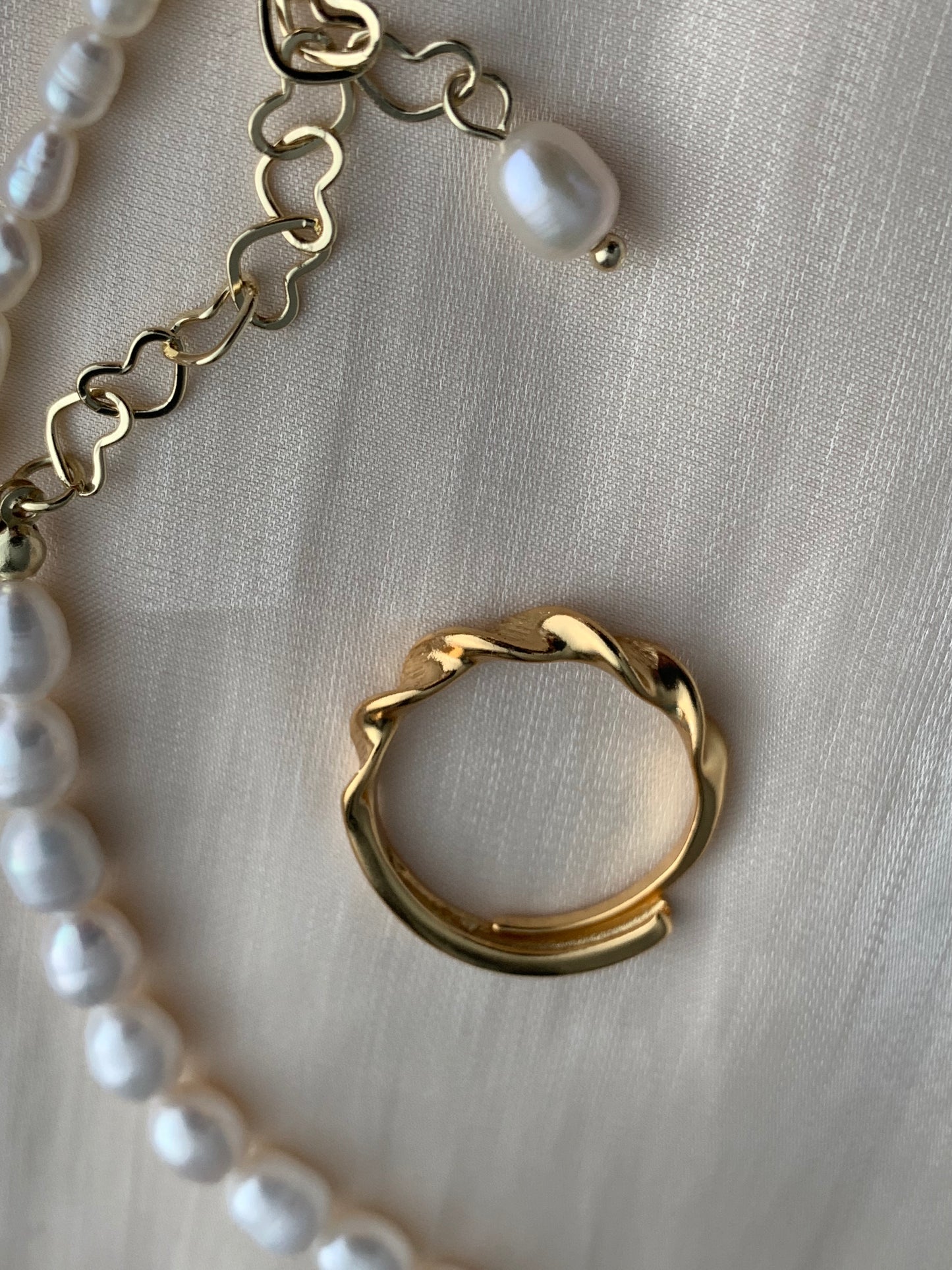 Harmony Power Twisted Gold Ring