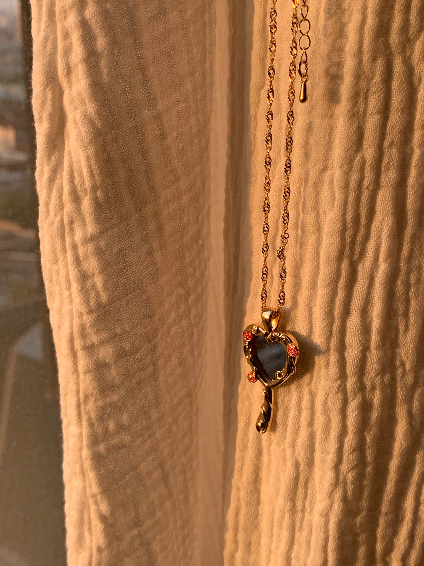 Spiritual Power Rose Mirror Necklace